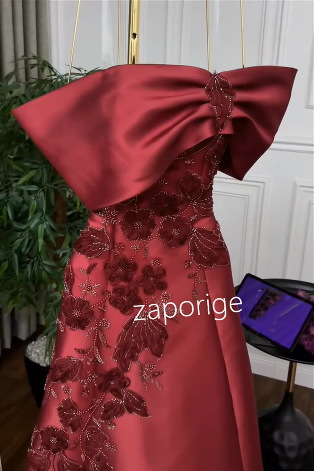 Customized Chinese Style Pattern Flower A-line Boat Neck Long Dresses Bespoke Occasion Dresses Exquisite Modern Style