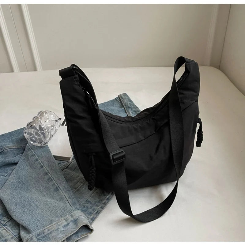 New Fashion Canvas Crossbody Bags Korean Simplified Shoulder Bag Large Capacity Sports Hobos Bag Solid Color Dumpling Bag