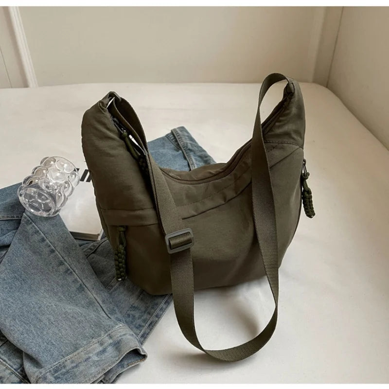 New Fashion Canvas Crossbody Bags Korean Simplified Shoulder Bag Large Capacity Sports Hobos Bag Solid Color Dumpling Bag