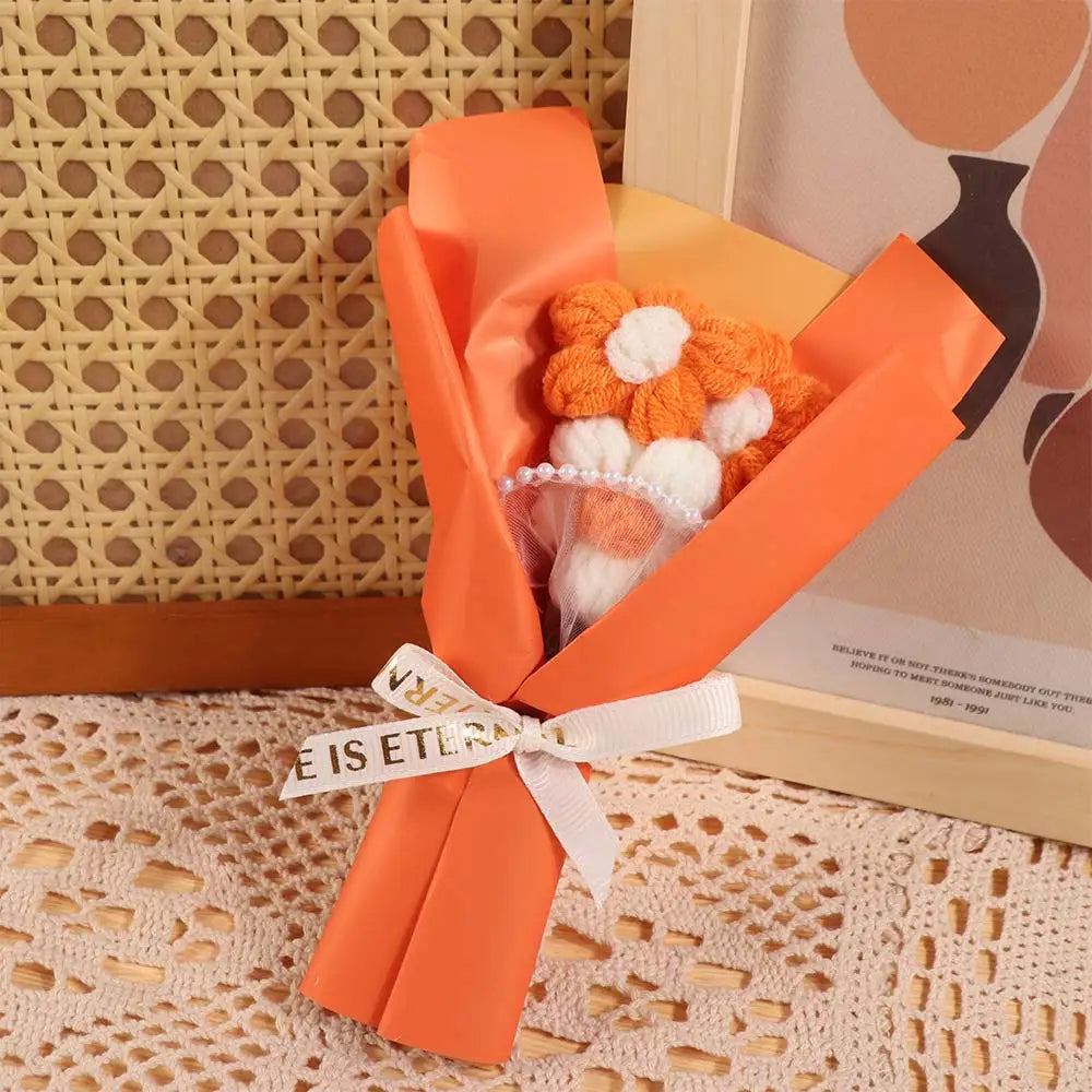 Fake Flowers Crochet Flowers Knitted Flower Hand Woven Artifiical Folwer Bouquet Sweet Funny Artificial Flower Potted Plant