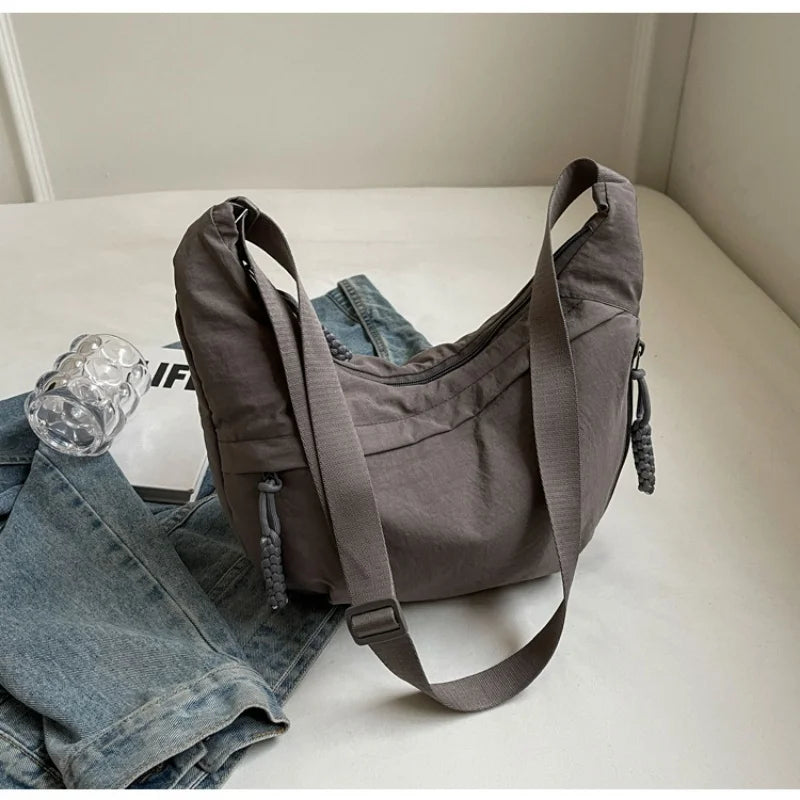 New Fashion Canvas Crossbody Bags Korean Simplified Shoulder Bag Large Capacity Sports Hobos Bag Solid Color Dumpling Bag