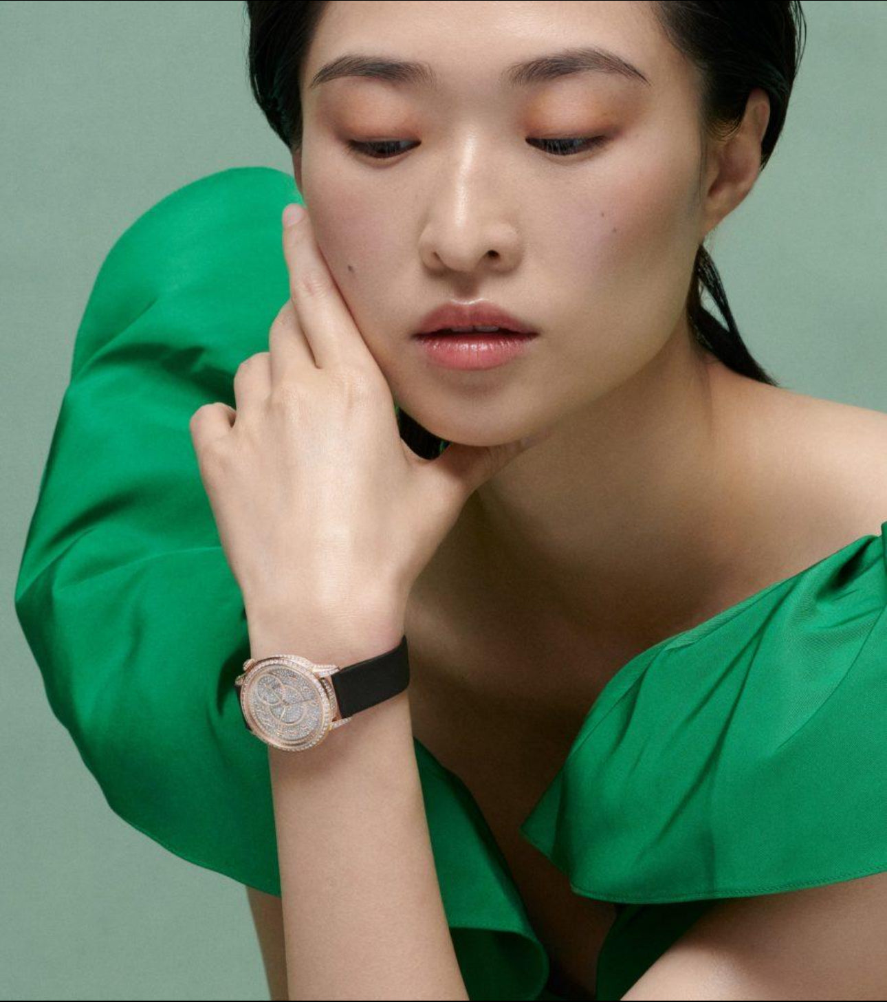 LUXURY WATCH