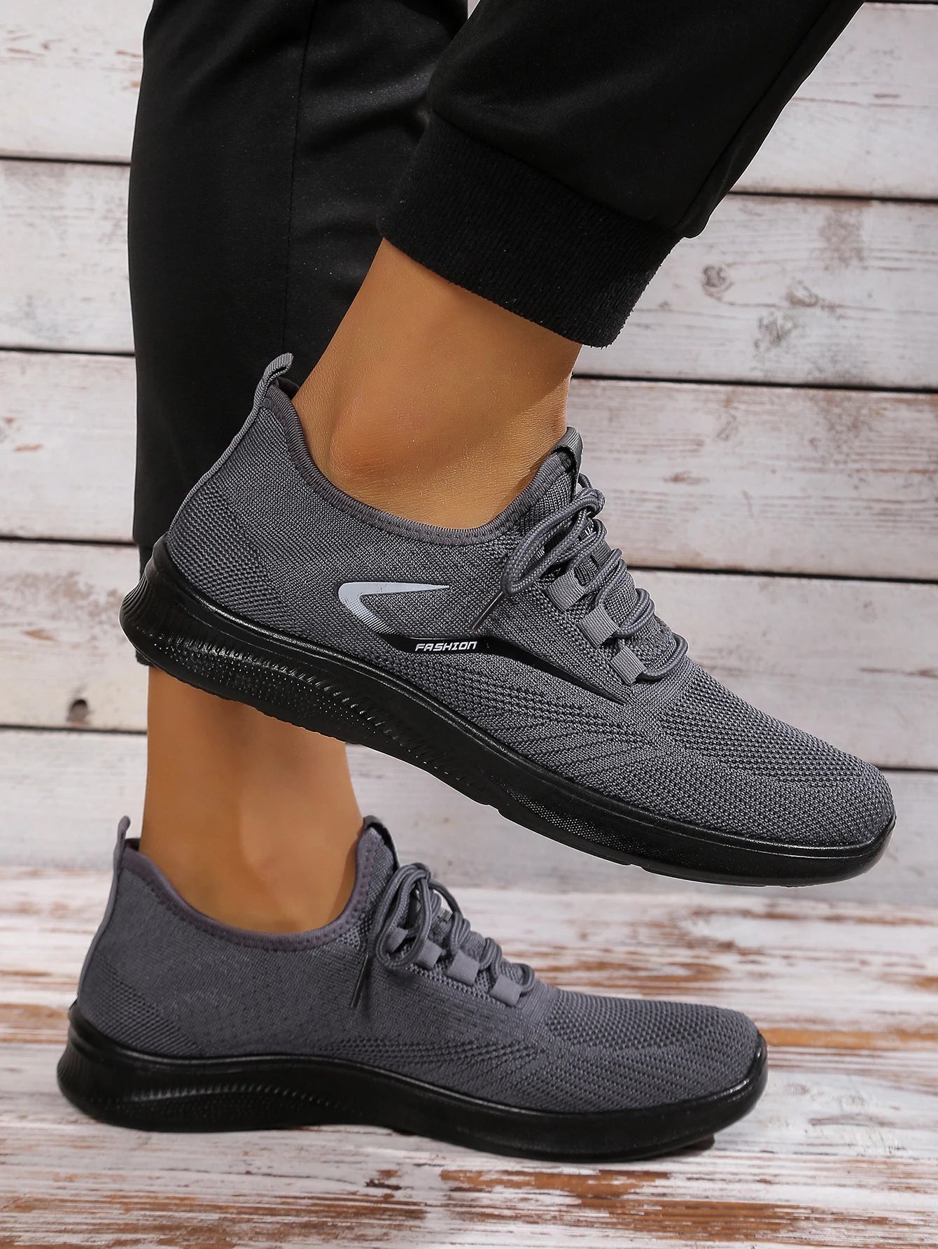 Man Shoes Men's Casual Shoes with Polyurethane Ultra-Light Sole, the Upper Part Fits the Skin Better. Perfect for Summer!