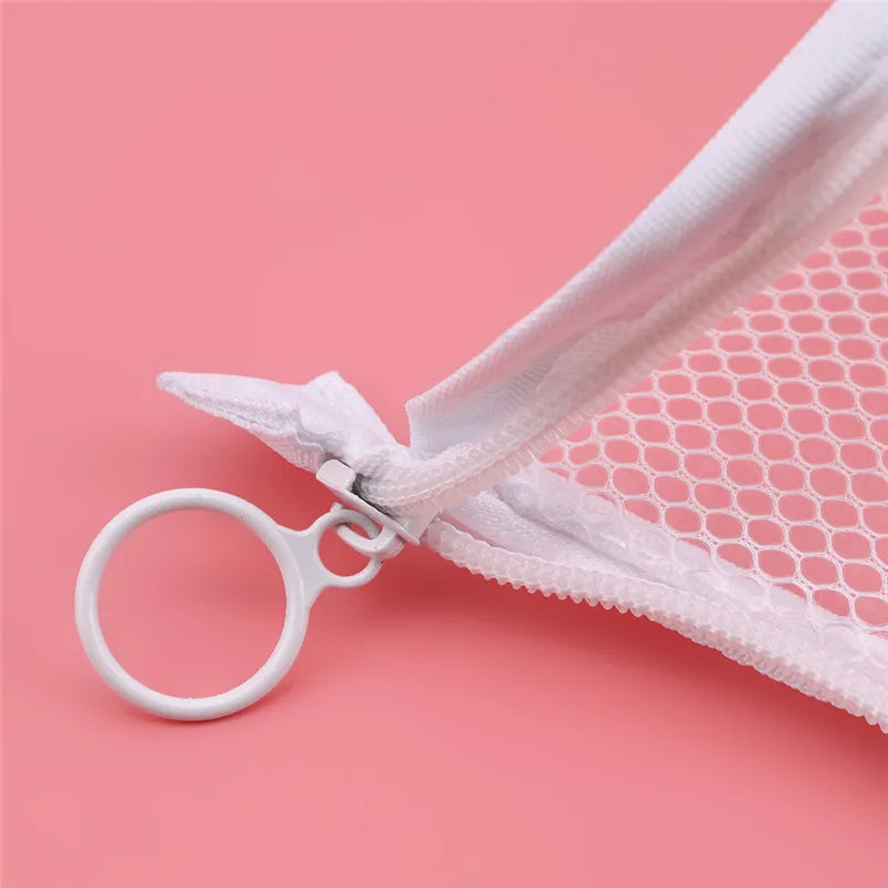 Travel Portable Makeup Brush Toothbrush Toothpaste Storage Bag Case Container Bathroom Accessories