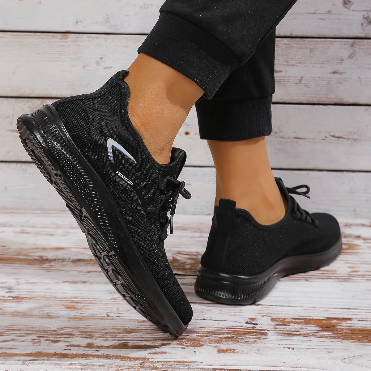 Man Shoes Men's Casual Shoes with Polyurethane Ultra-Light Sole, the Upper Part Fits the Skin Better. Perfect for Summer!
