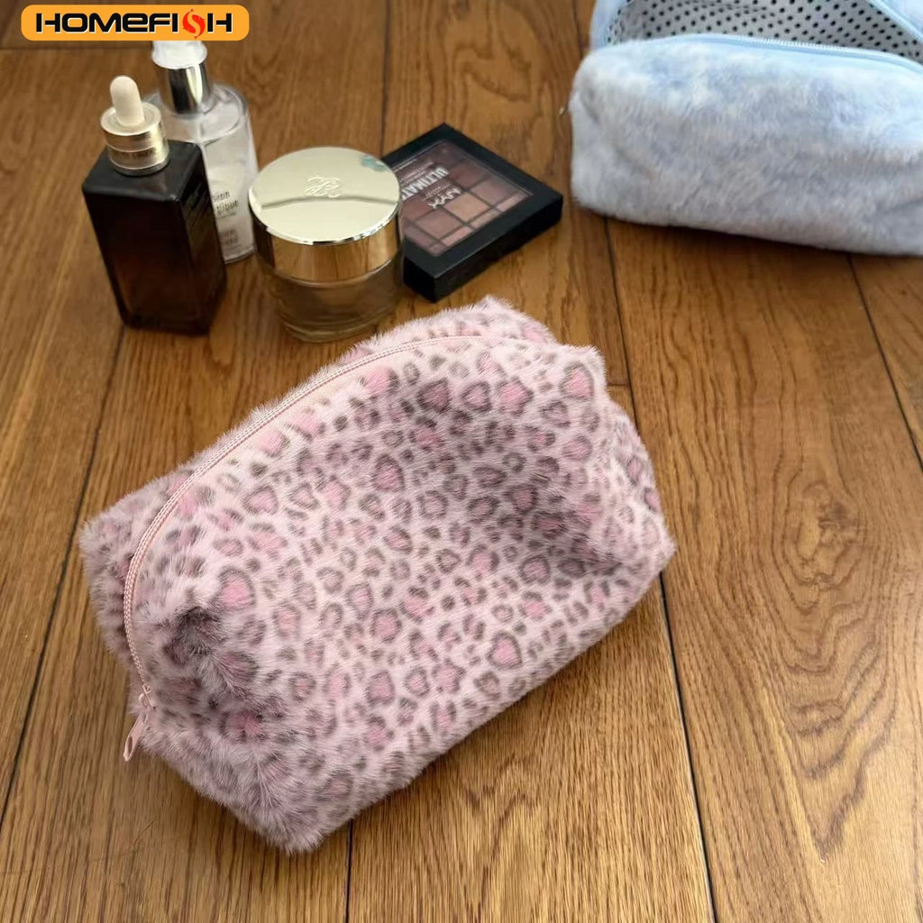 Durable Fuzzy Makeup Bag Large Capacity Leopard Print Toiletry Organizer Portable Cosmetic Bag Girls Travel Storage