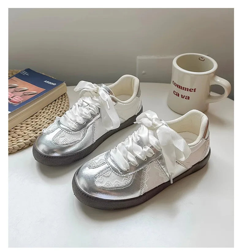 Women's New Mesh Casual Sneakers Versatile Lace-Up Ballet Flats Athletic Shoes Fashion Soft-soled White Shoes for Ladies 1411