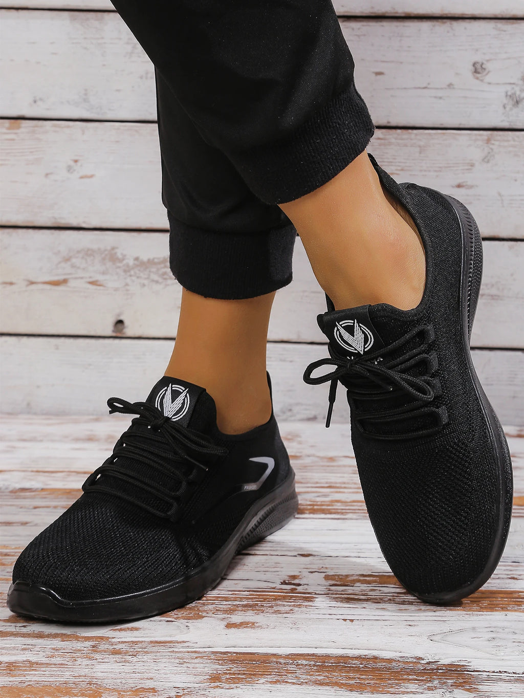 Man Shoes Men's Casual Shoes with Polyurethane Ultra-Light Sole, the Upper Part Fits the Skin Better. Perfect for Summer!