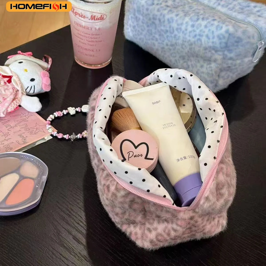 Durable Fuzzy Makeup Bag Large Capacity Leopard Print Toiletry Organizer Portable Cosmetic Bag Girls Travel Storage