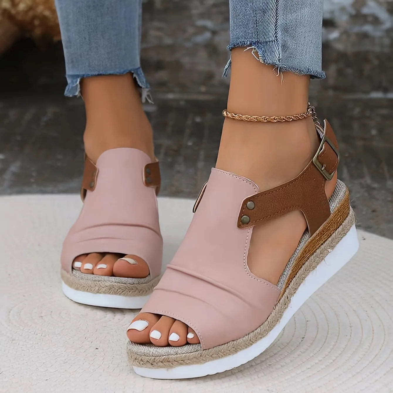 Women Wedges Sandals 2024 New Summer Lightweight Shoes for Women Platform Casual Sandals Women Beach Luxury Designer Sandals