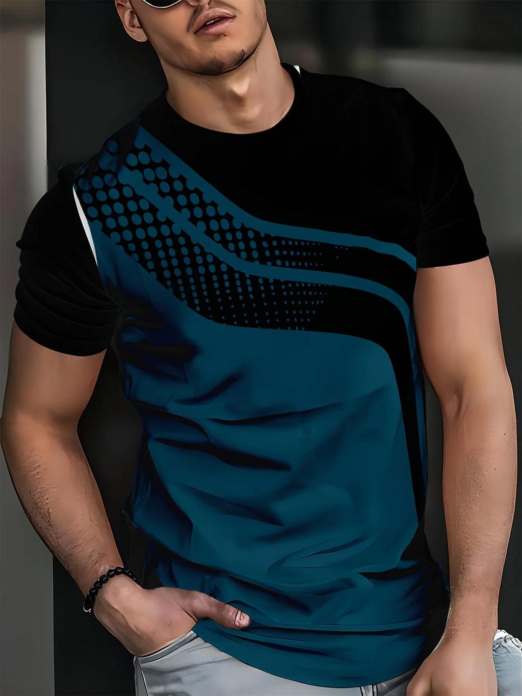 Breathable Polyester Short Sleeve Tee Men's Fashionable Digital Print Short Sleeve T-Shirt in Black & Gray Stripes - Breathable