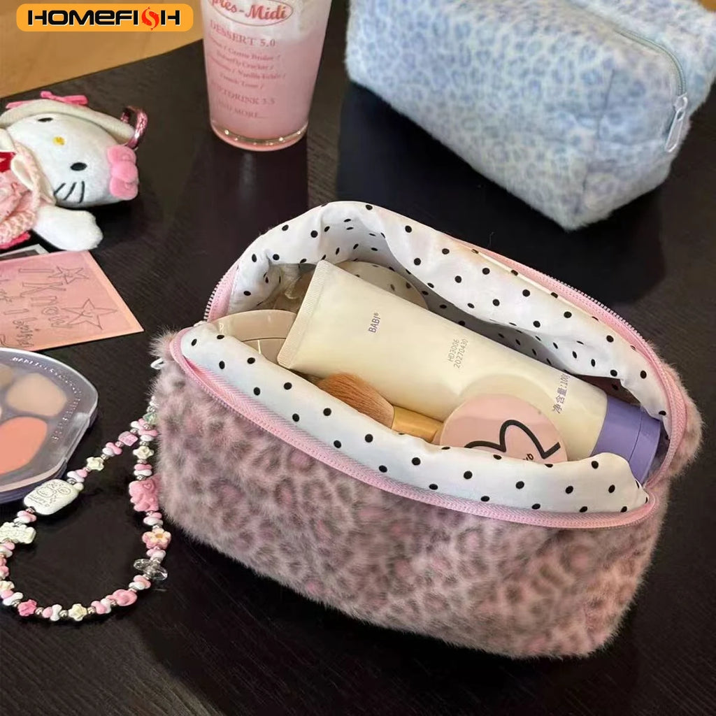 Durable Fuzzy Makeup Bag Large Capacity Leopard Print Toiletry Organizer Portable Cosmetic Bag Girls Travel Storage