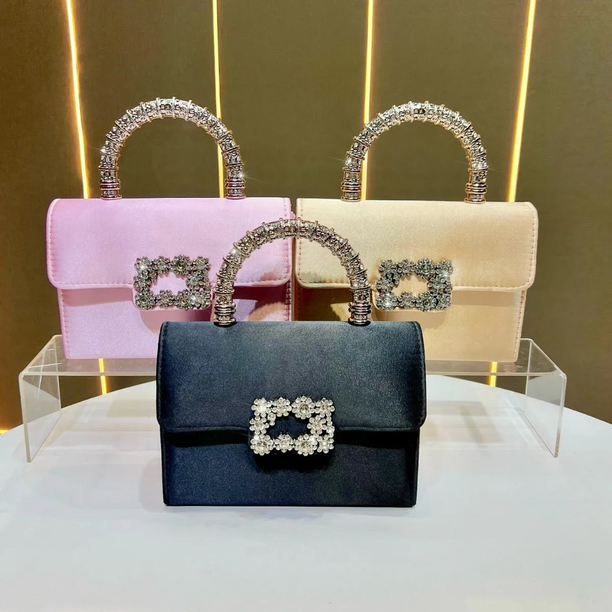 Luxe Silk Evening Minaudière – Elegant Light Luxury Handbag for Wome