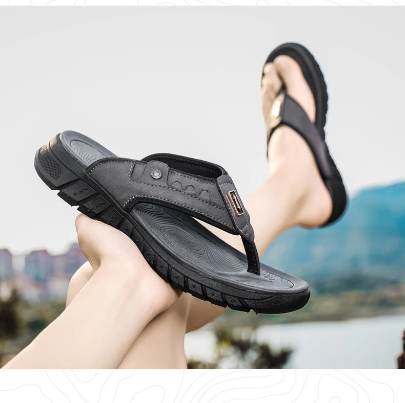 Mens Casual Slippers Summer Outdoor Open Toe Beach Shoes Soft Bottom Comfortable Vacation Indoor Sandals Fashion Non Slip Breath