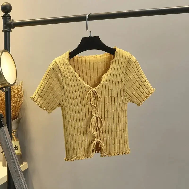 Elegant Lace Embroidered Crop Top – Women’s Short Sleeve Knit T-Shirt for Summer
