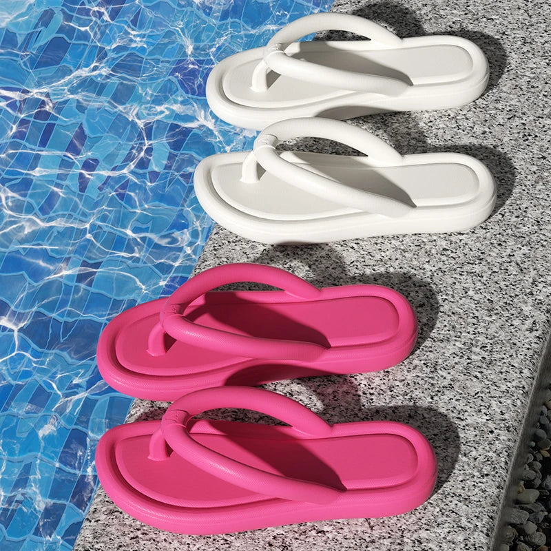 Lightweight Flat Heel Beach Slides Soft Sole Platform Flip Flops Non Slip Slippers for Women EVA Thick Sole Clip Toe Home Shoes