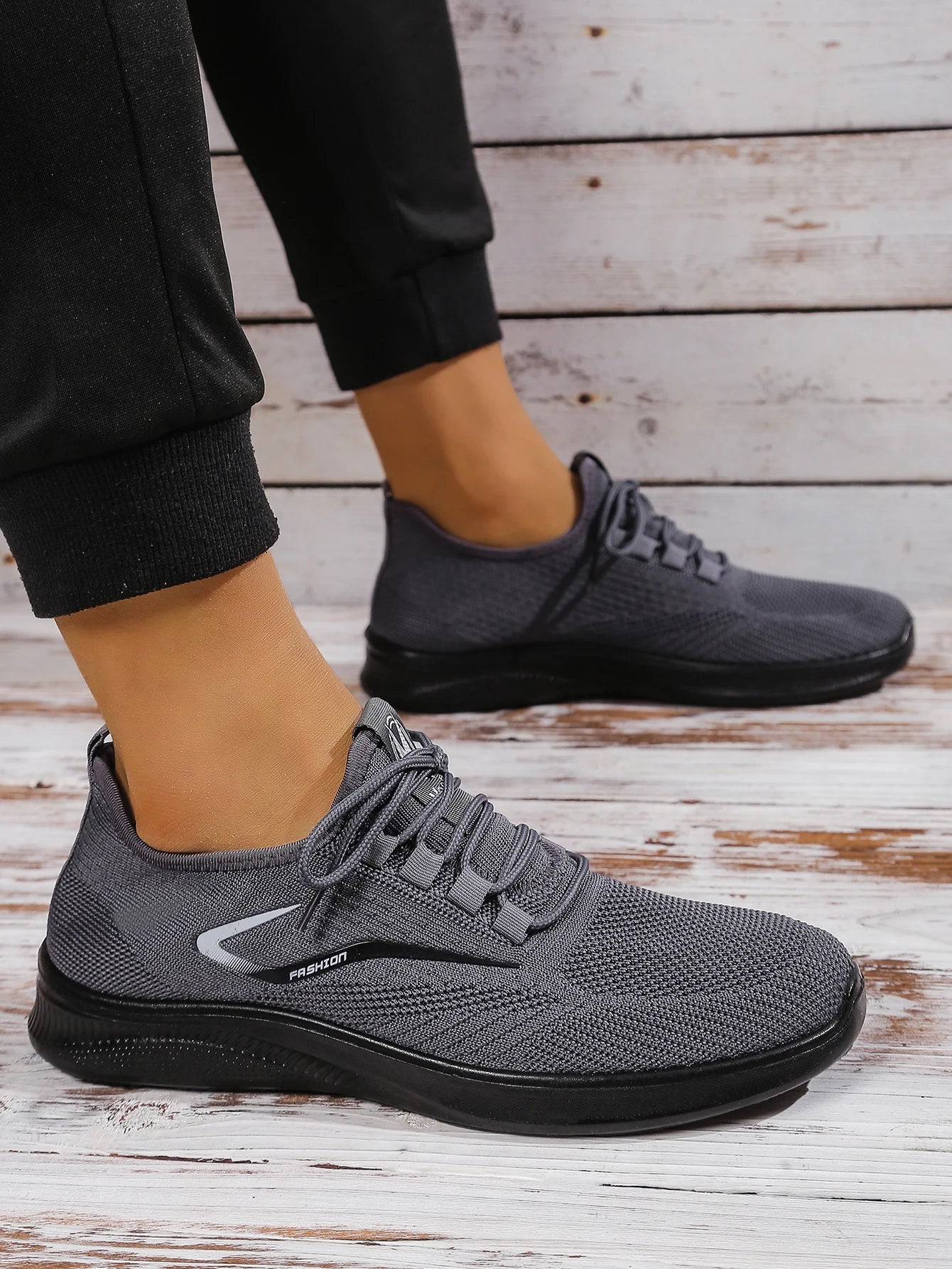 Man Shoes Men's Casual Shoes with Polyurethane Ultra-Light Sole, the Upper Part Fits the Skin Better. Perfect for Summer!