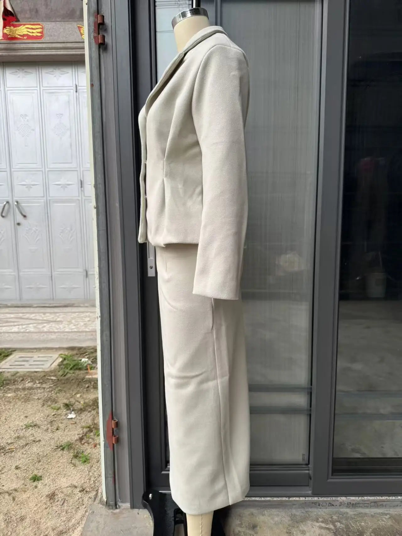Women's 2025 Spring New European and American Style Suit  Ready to Ship Tailored Waist Blazer & Skirt Set