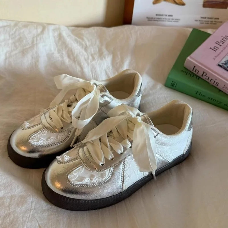 Women's New Mesh Casual Sneakers Versatile Lace-Up Ballet Flats Athletic Shoes Fashion Soft-soled White Shoes for Ladies 1411