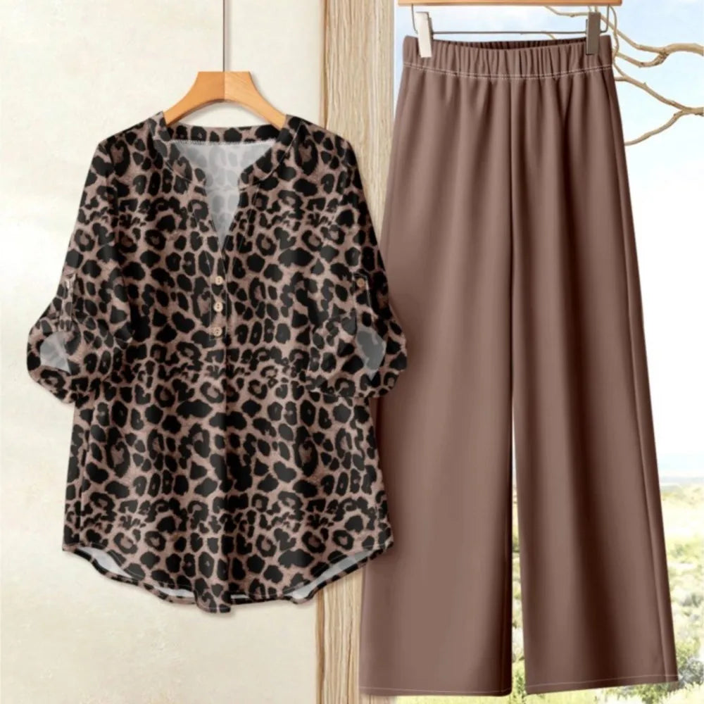 Chic Printed Short Sleeve Co-Ord Set – Women’s O-Neck Top & Wide Leg Pants Outfit