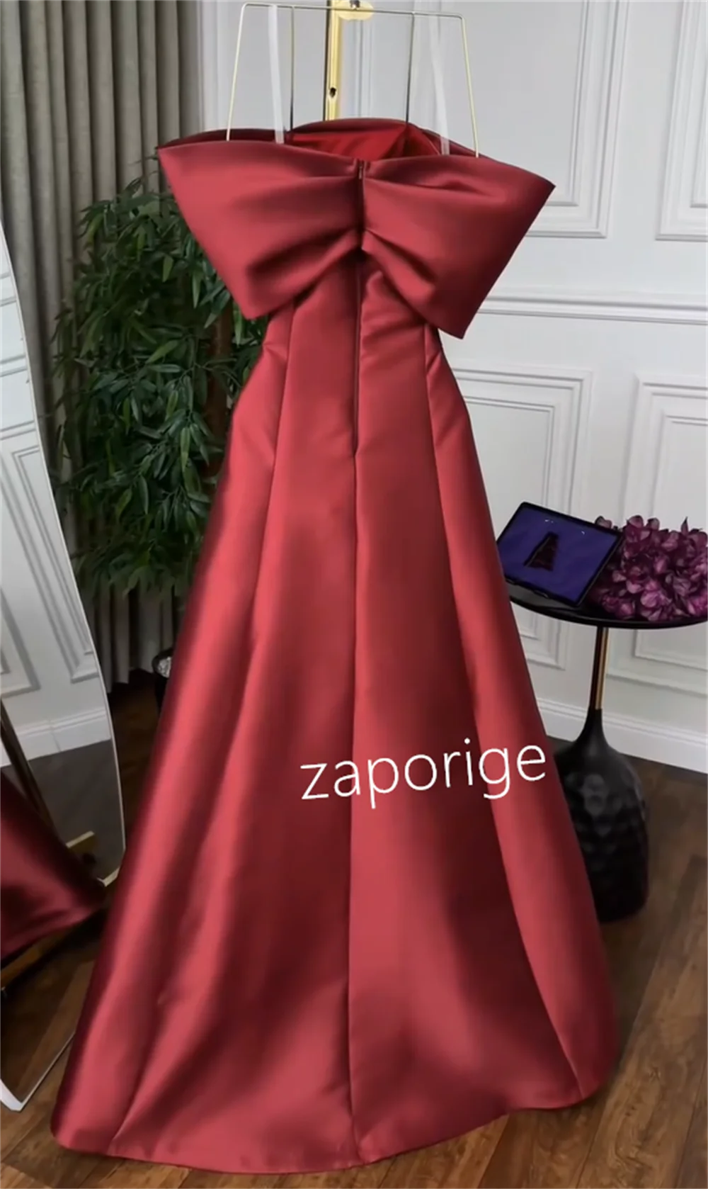 Customized Chinese Style Pattern Flower A-line Boat Neck Long Dresses Bespoke Occasion Dresses Exquisite Modern Style
