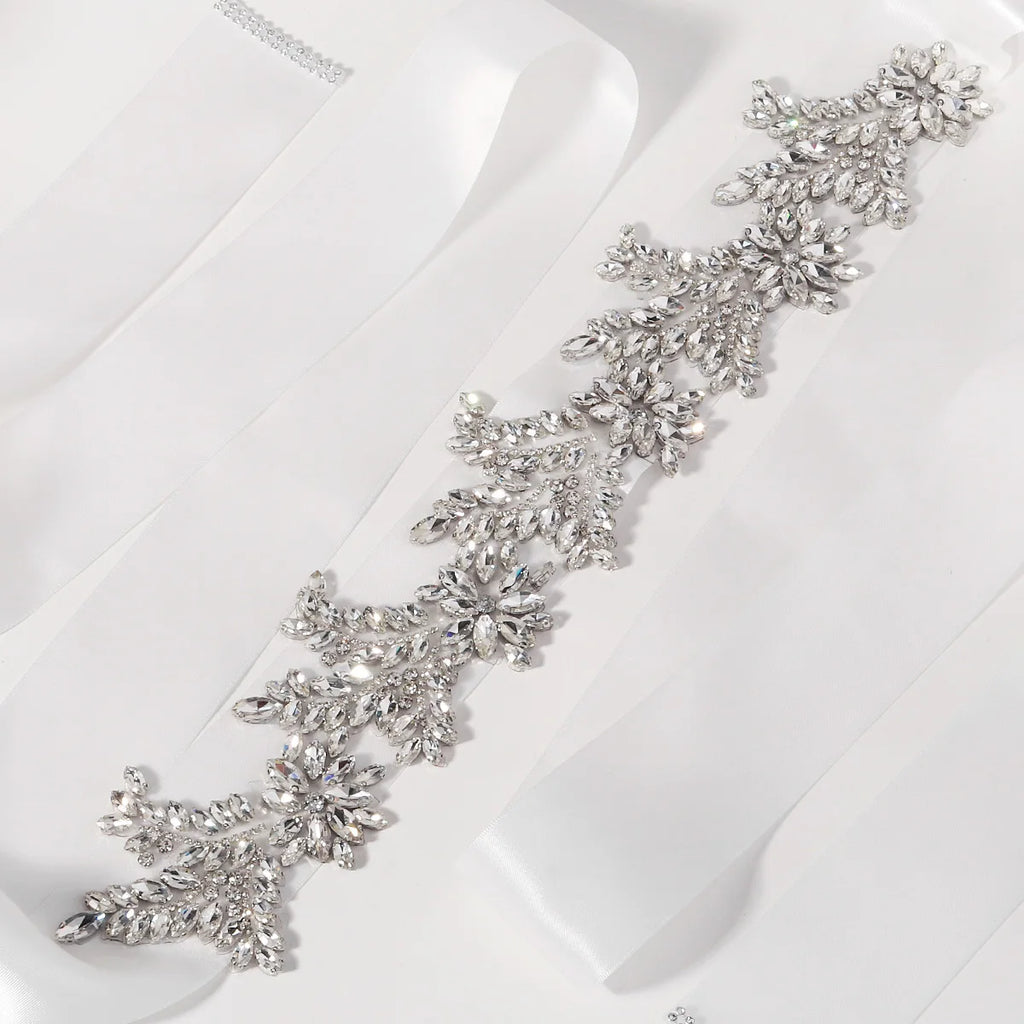 Luxury 41.5cm Rhinestone Wedding Belt High Quality Crystal Bridal Sash Silver Flower Applique for Evening Party Gown Prom Dress