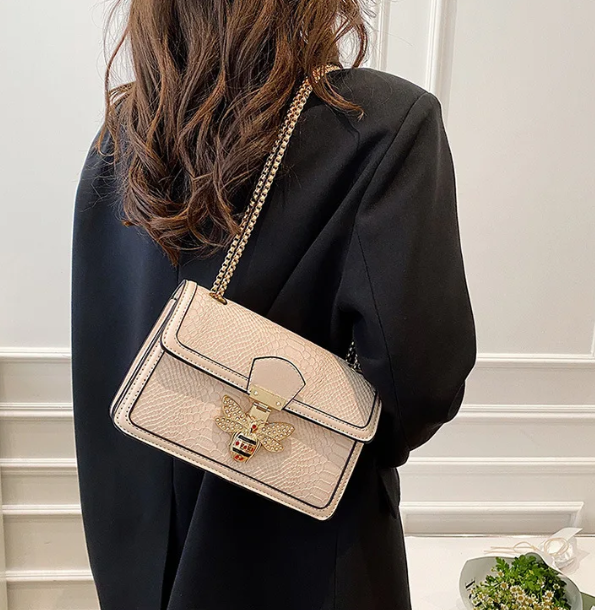 Royal Bee Crocodile Crossbody Bag – Luxury Flap Tote & Shoulder Handbag for Women