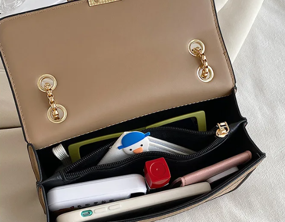 Royal Bee Crocodile Crossbody Bag – Luxury Flap Tote & Shoulder Handbag for Women